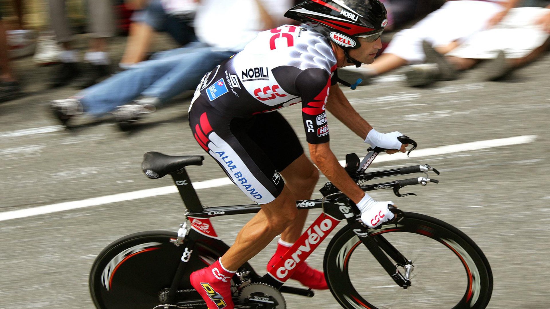 中国花样游泳队2026年排演多套民族风格节目 备战国际赛事